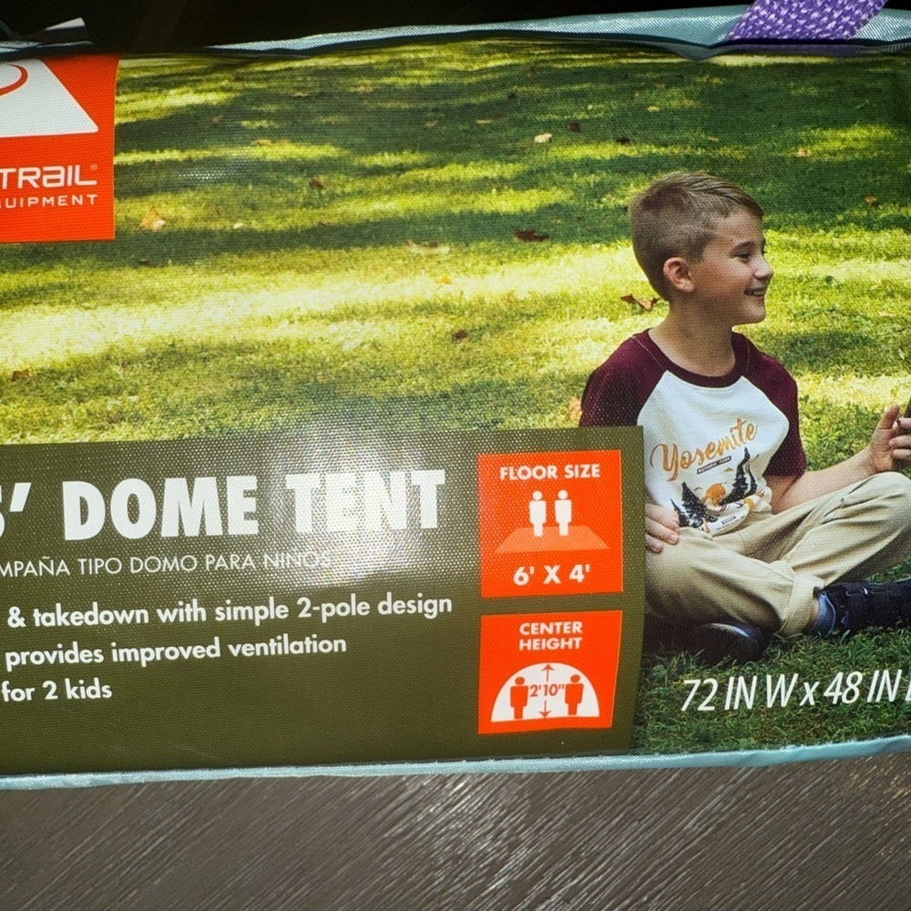 Ozark trail Kids Dome Tent - Purple and Blue NEW - Picture 2 of 3